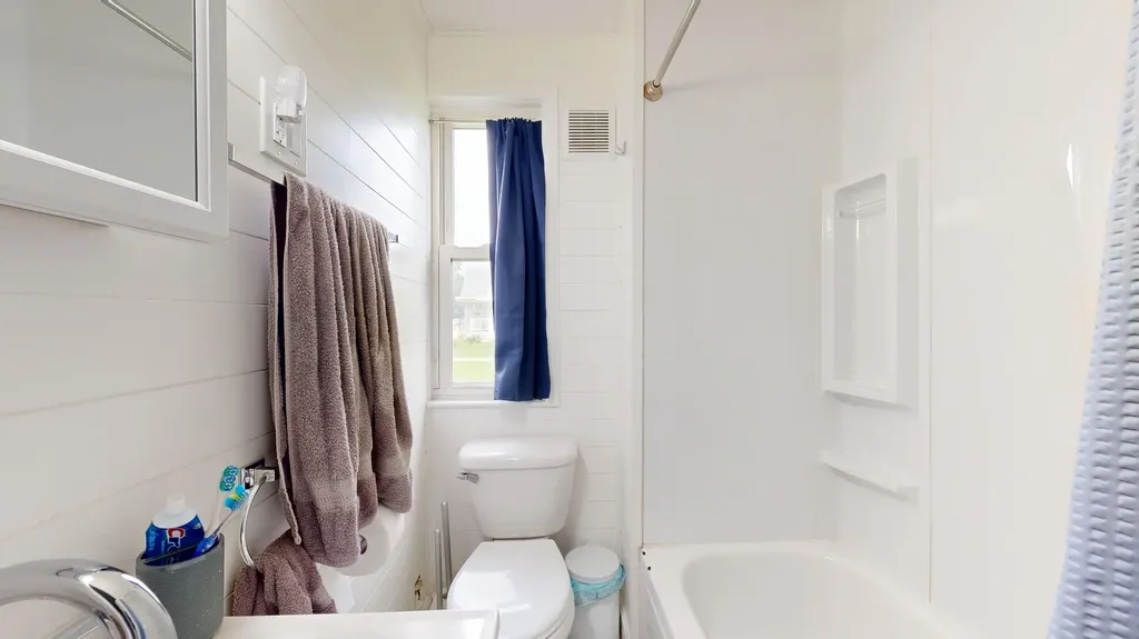 28 Stewart Street Lewiston ME 04240