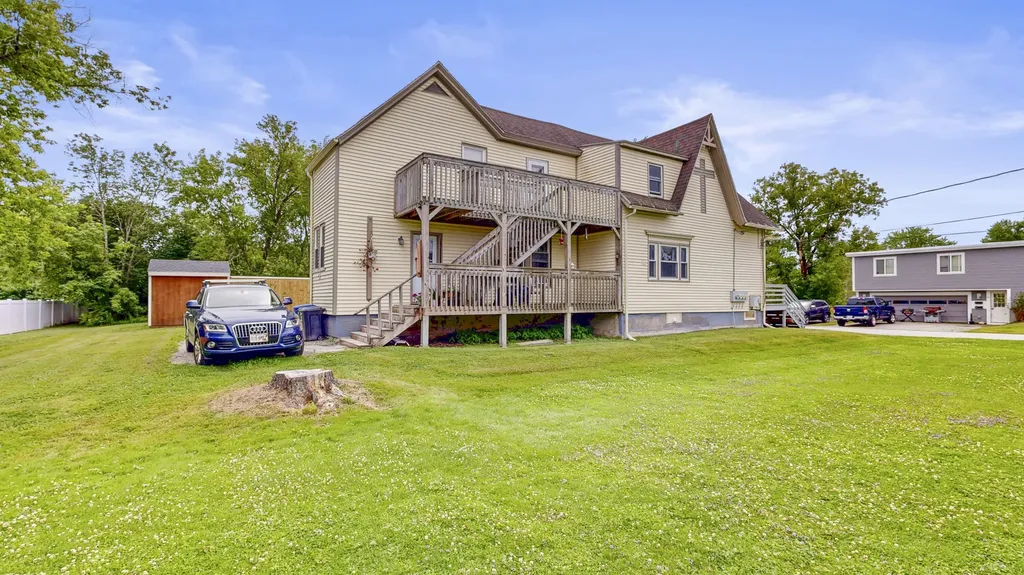 28 Stewart Street Lewiston ME 04240