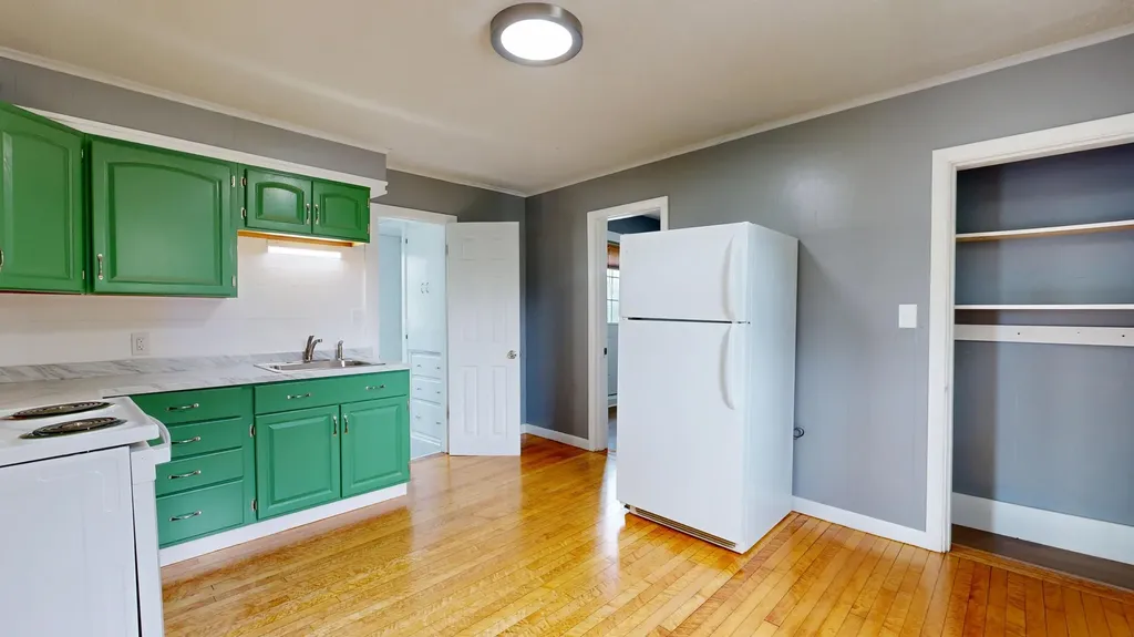 28 Stewart Street Lewiston ME 04240
