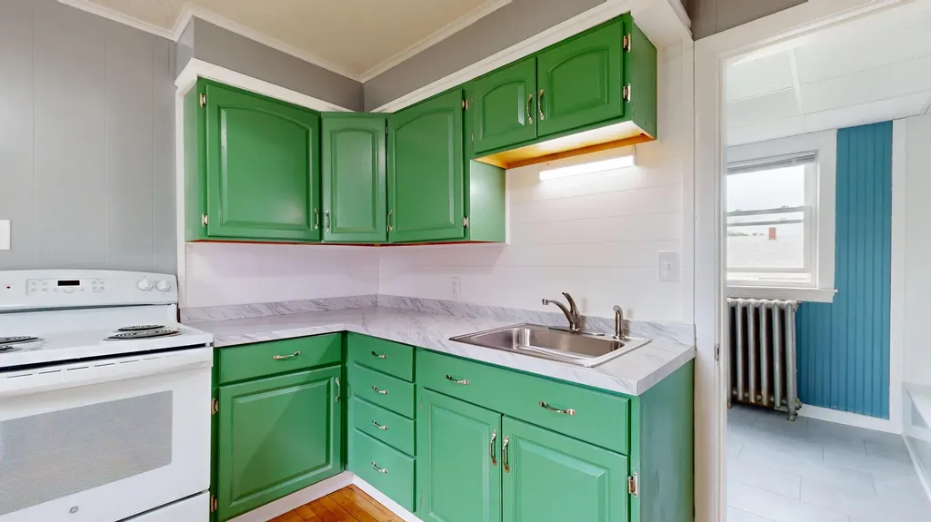 28 Stewart Street Lewiston ME 04240