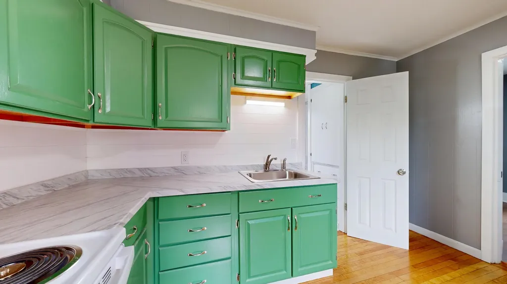 28 Stewart Street Lewiston ME 04240