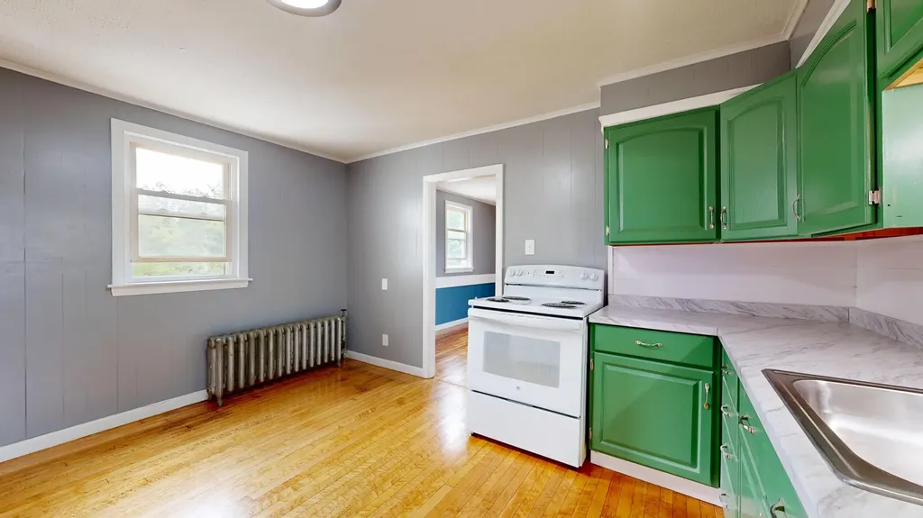28 Stewart Street Lewiston ME 04240