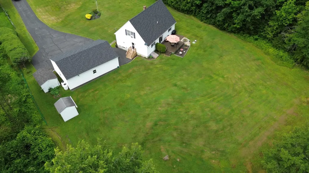 435 Canaan Road Skowhegan ME 04976