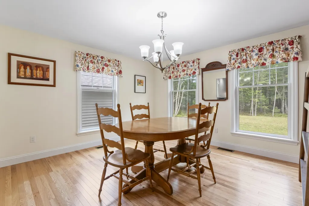 75 Henry Road Georgetown ME 04548
