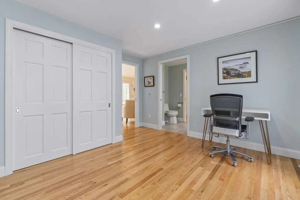 75 Henry Road Georgetown ME 04548