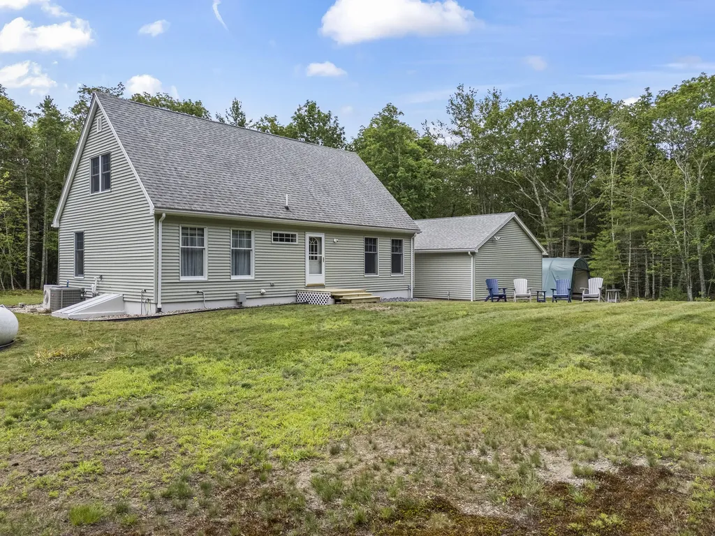 75 Henry Road Georgetown ME 04548