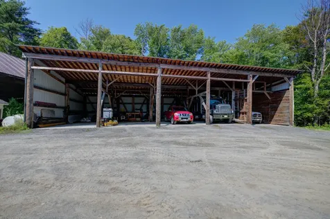32 Roddy Lane Readfield ME 04355