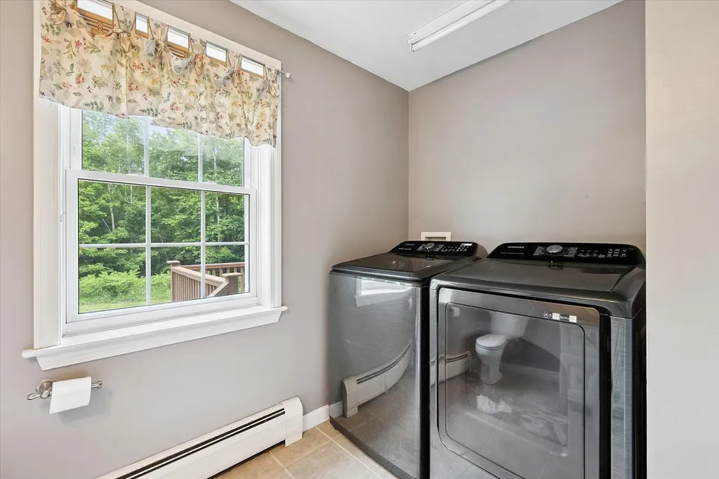 105 Windsor Way Ellsworth ME 04605