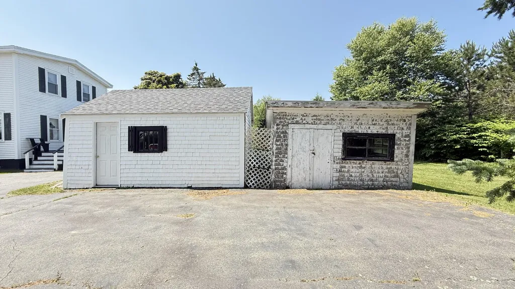 269 County Road Lubec ME 04652