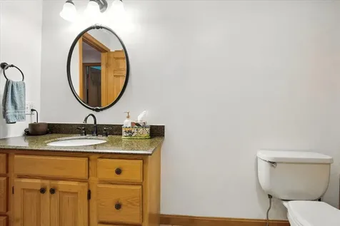 67 Toothaker Road Richmond ME 04357
