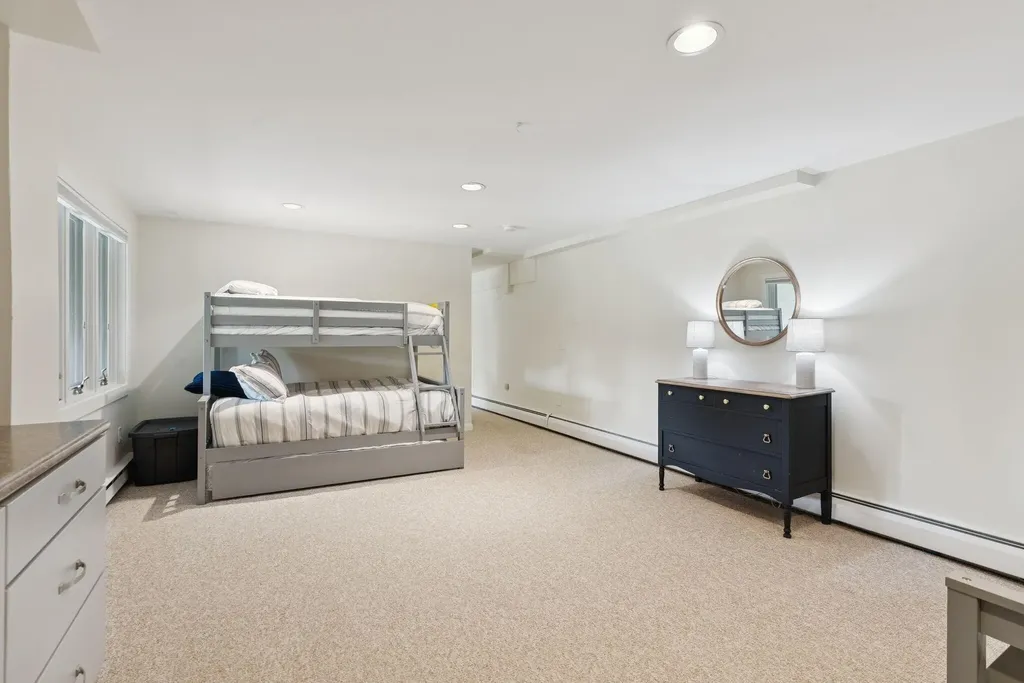 18 Angell Point Road Cape Elizabeth ME 04107