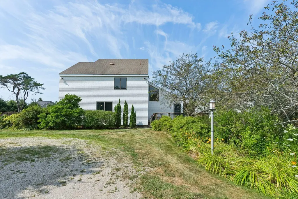 18 Angell Point Road Cape Elizabeth ME 04107
