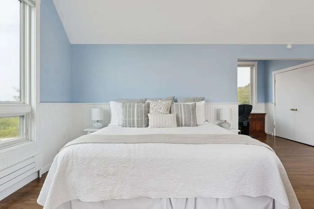 18 Angell Point Road Cape Elizabeth ME 04107