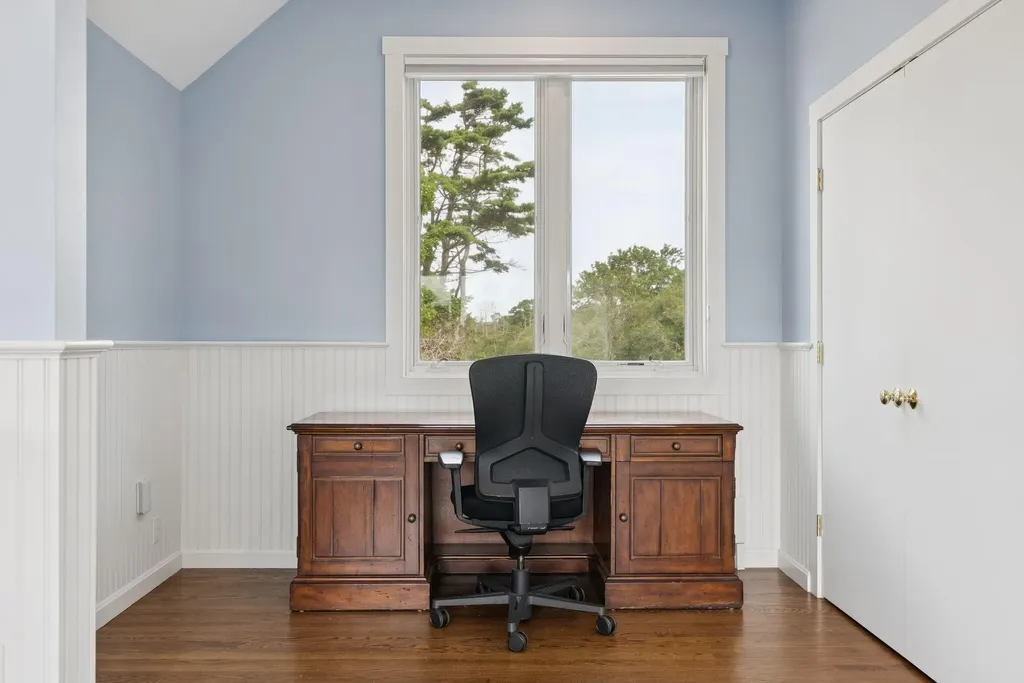 18 Angell Point Road Cape Elizabeth ME 04107