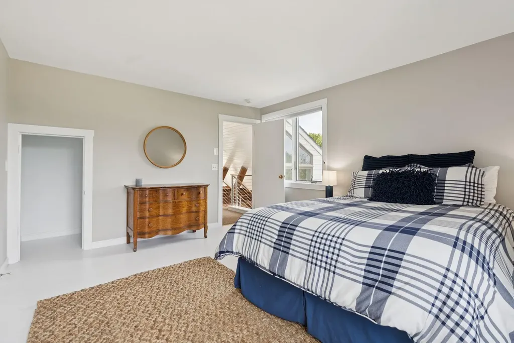 18 Angell Point Road Cape Elizabeth ME 04107