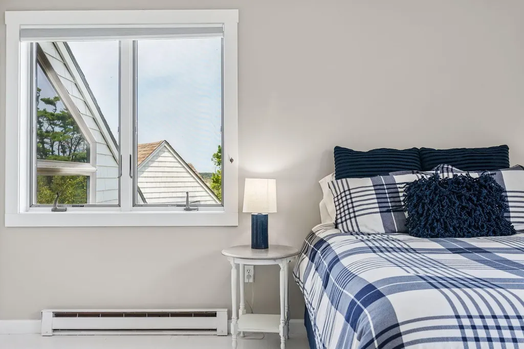 18 Angell Point Road Cape Elizabeth ME 04107