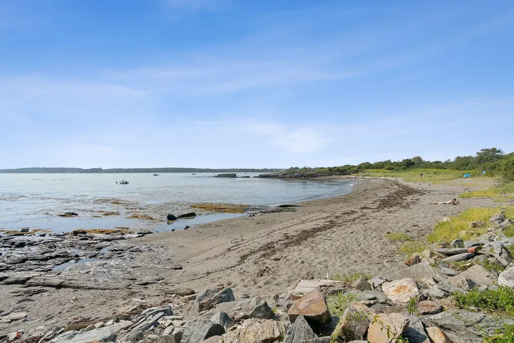 18 Angell Point Road Cape Elizabeth ME 04107