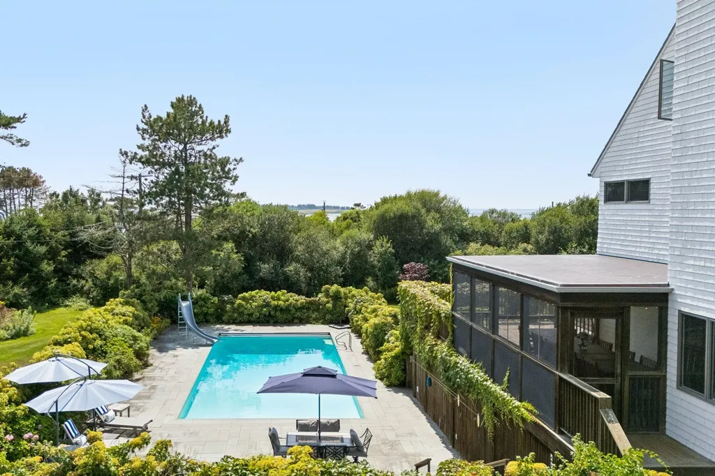 18 Angell Point Road Cape Elizabeth ME 04107