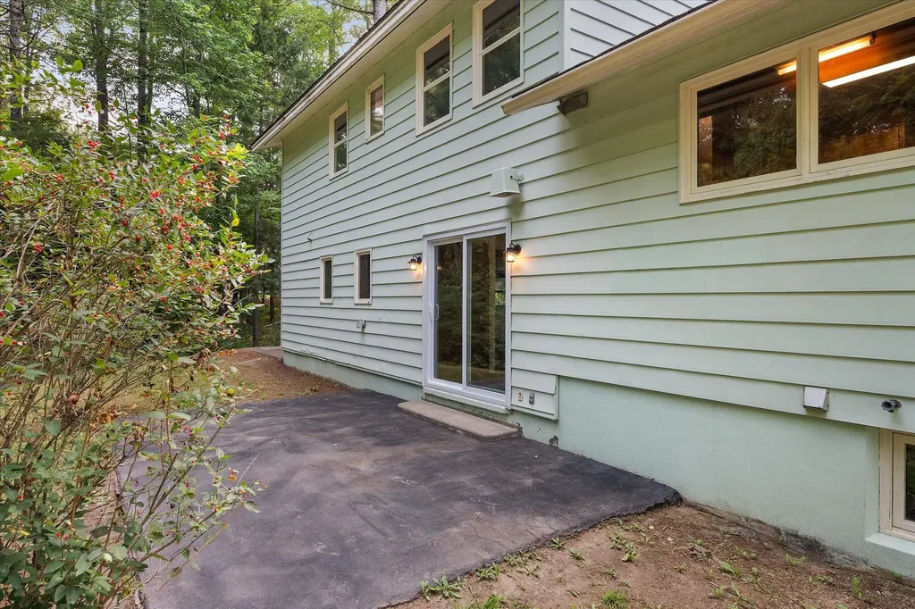 12 Hilliard Street Old Town ME 04468