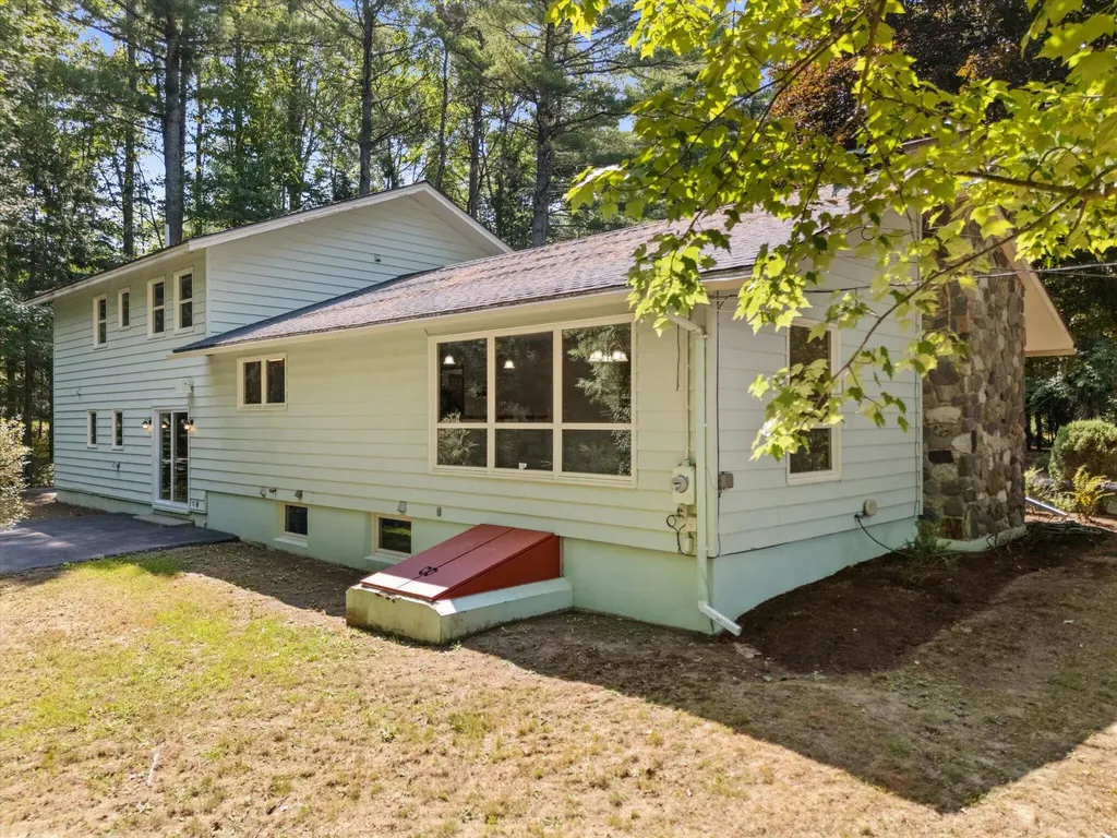 12 Hilliard Street Old Town ME 04468