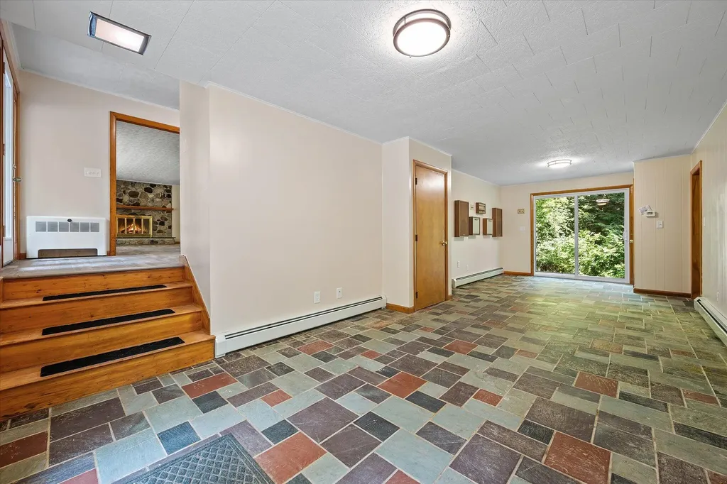 12 Hilliard Street Old Town ME 04468