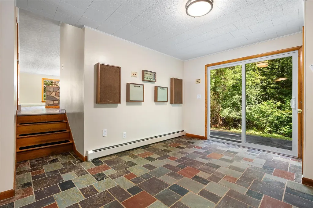 12 Hilliard Street Old Town ME 04468