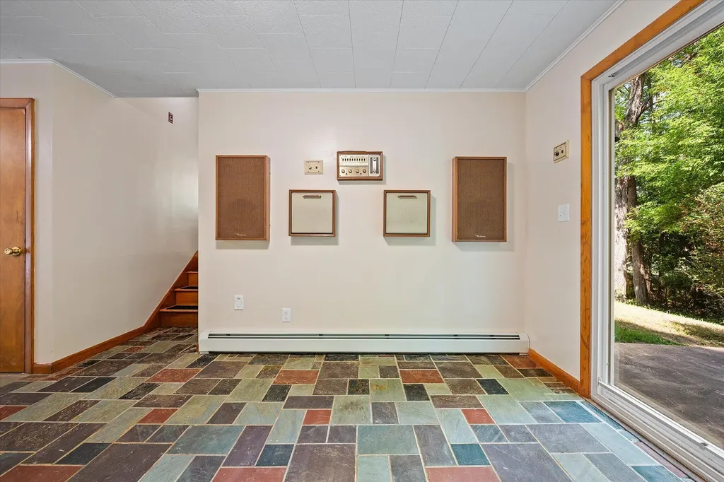 12 Hilliard Street Old Town ME 04468