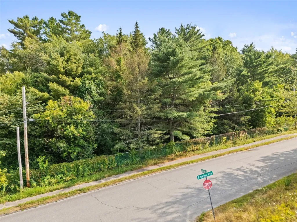 12 Hilliard Street Old Town ME 04468