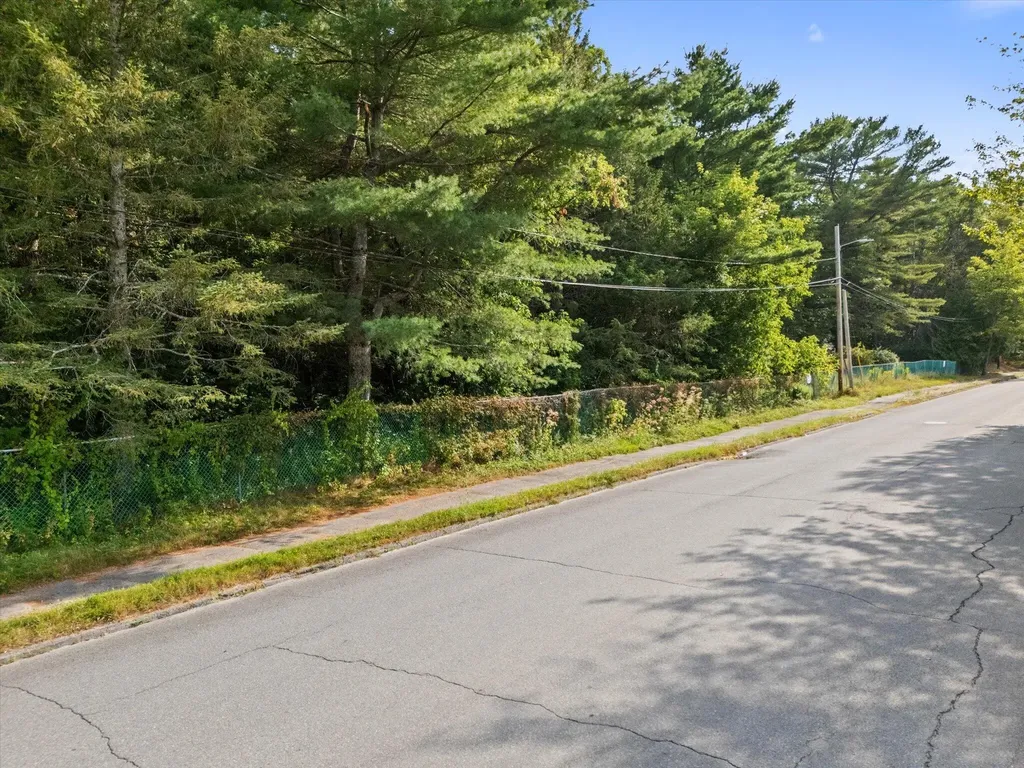 12 Hilliard Street Old Town ME 04468