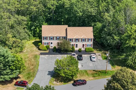 40 Powder Mill Drive Kennebunk ME 04043