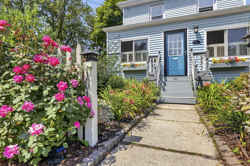 101 Davis Street South Portland ME 04106