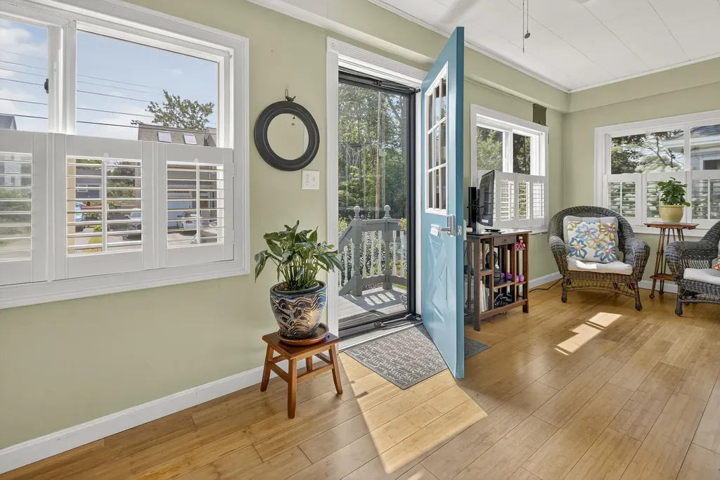 101 Davis Street South Portland ME 04106