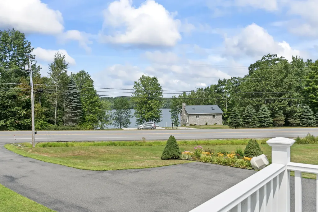 1145 Brunswick Road Richmond ME 04357