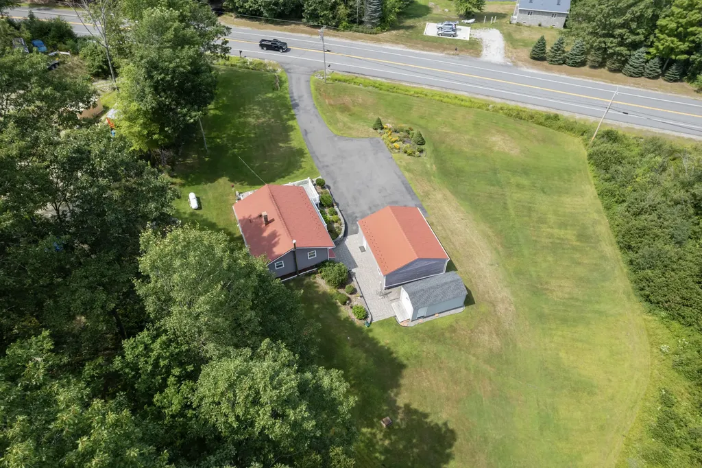 1145 Brunswick Road Richmond ME 04357