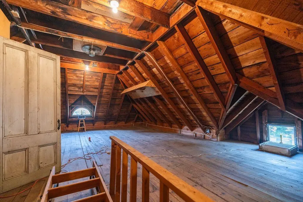 105 Franklin Street Rumford ME 04276