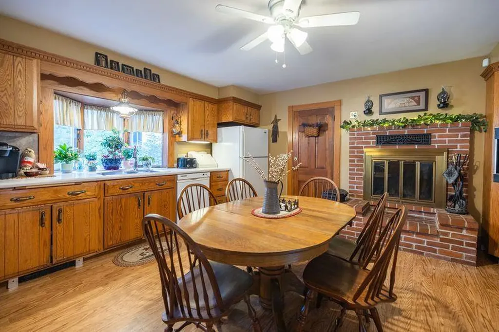 105 Franklin Street Rumford ME 04276