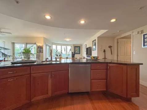 9 Waterville Street Portland ME 04101