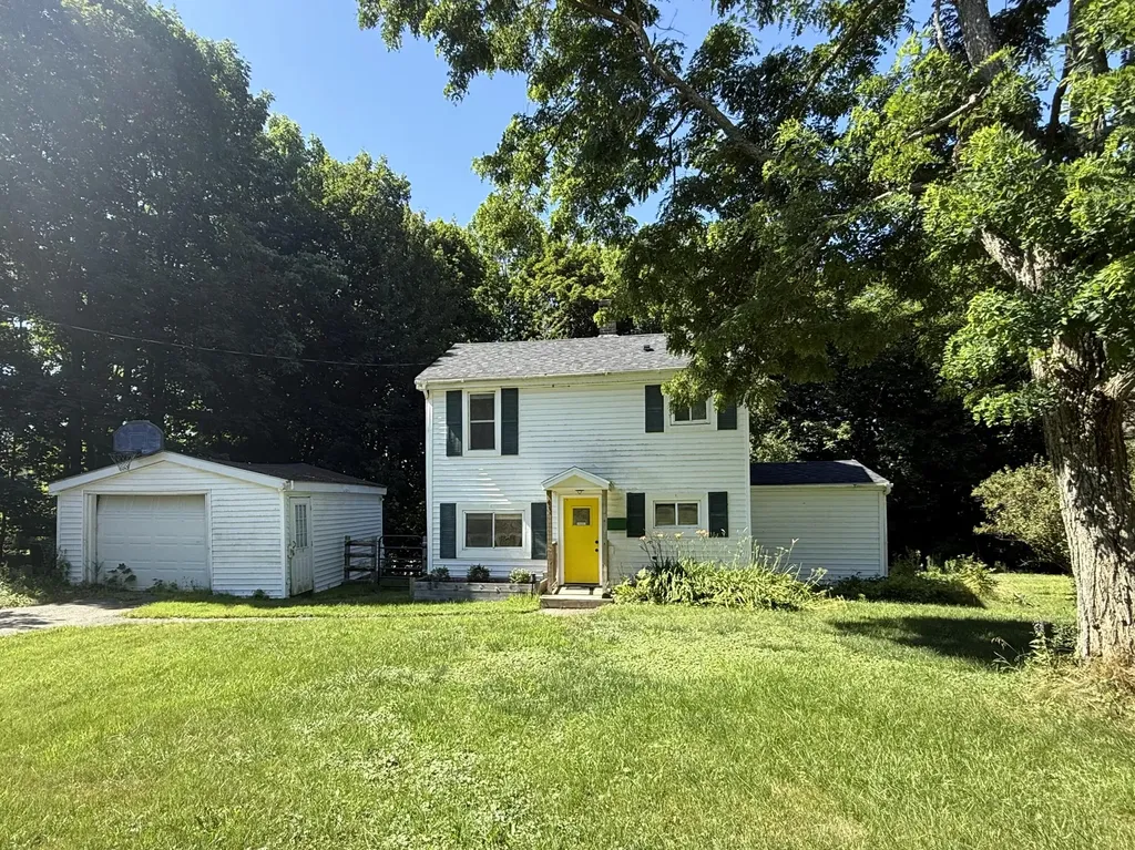 43 Harrison Street Calais ME 04619
