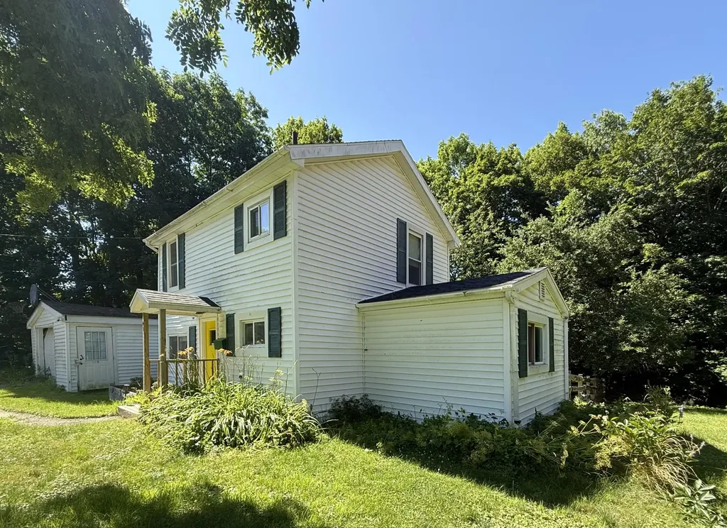 43 Harrison Street Calais ME 04619