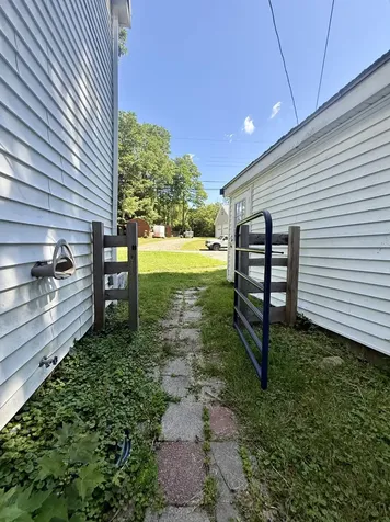 43 Harrison Street Calais ME 04619