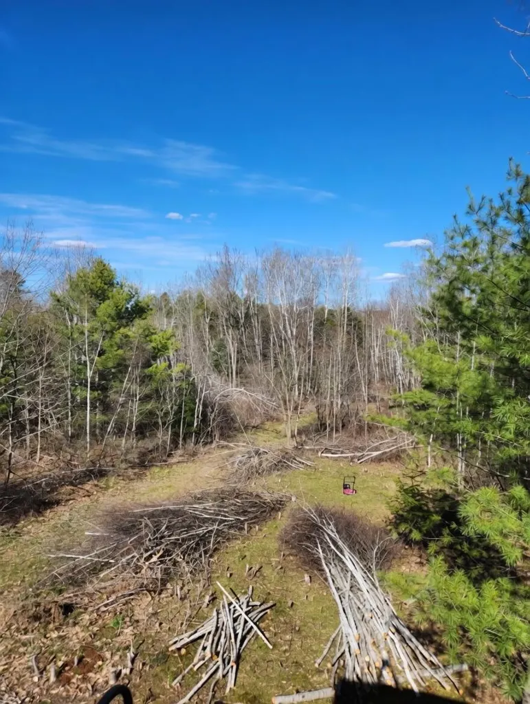 315 Golf Course Road Newport ME 04953