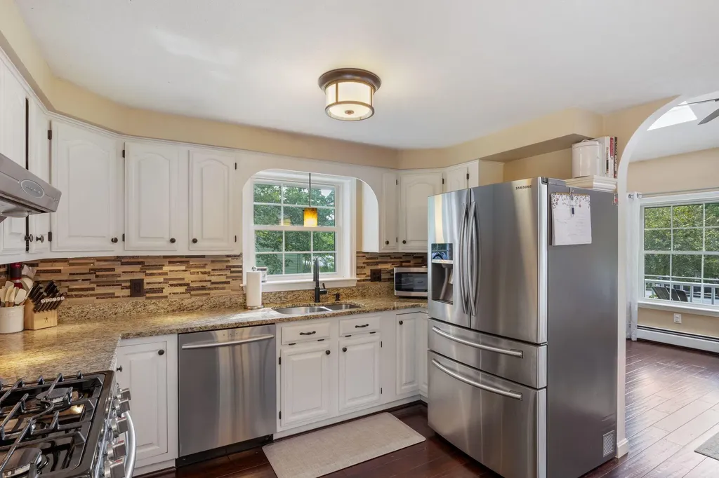 6 Rockwood Drive Biddeford ME 04005
