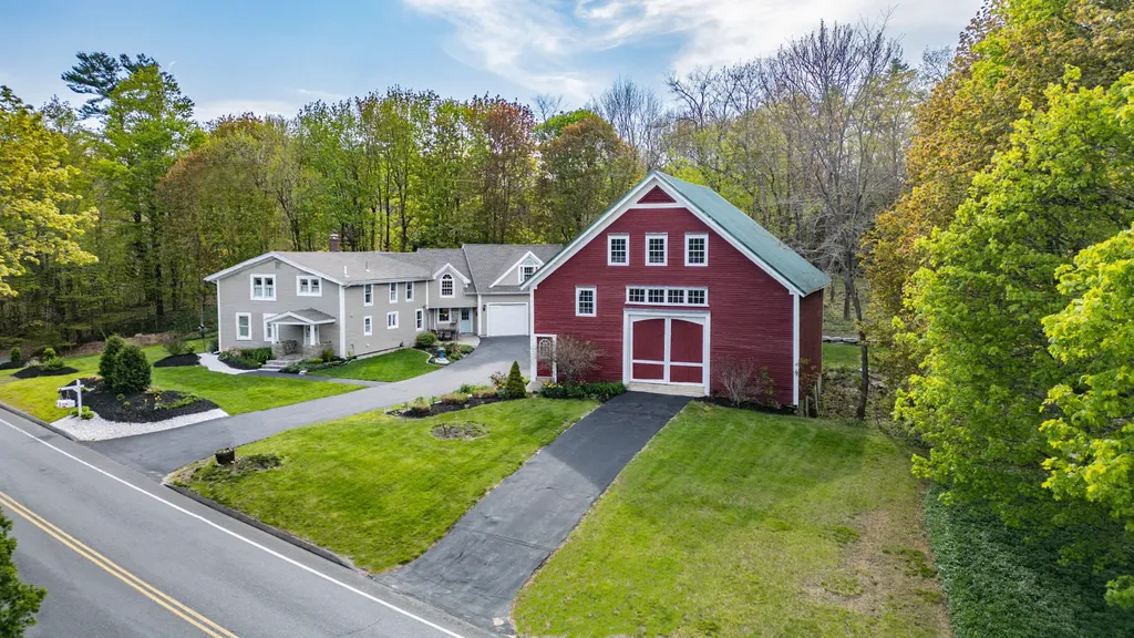 71 Brook Road Falmouth ME 04105