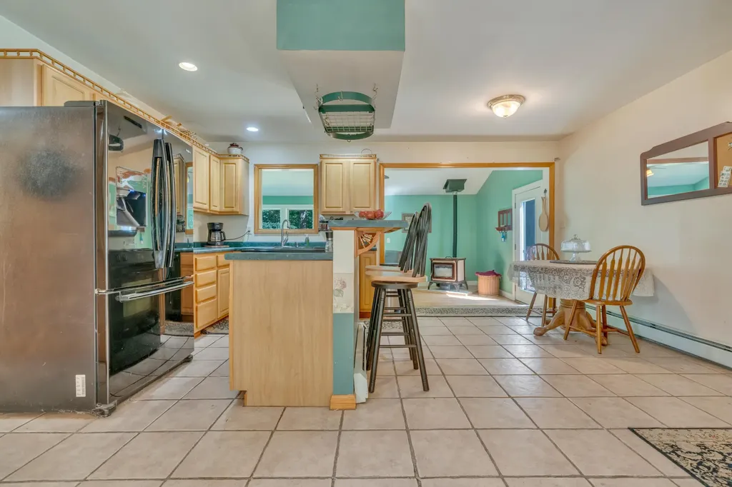 80 Spiller Hill Road Raymond ME 04071