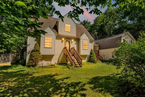 80 Spiller Hill Road Raymond ME 04071