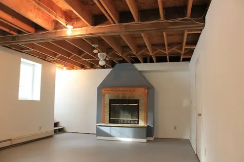 80 Spiller Hill Road Raymond ME 04071
