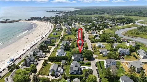 8 Bayberry Avenue Kennebunk ME 04043