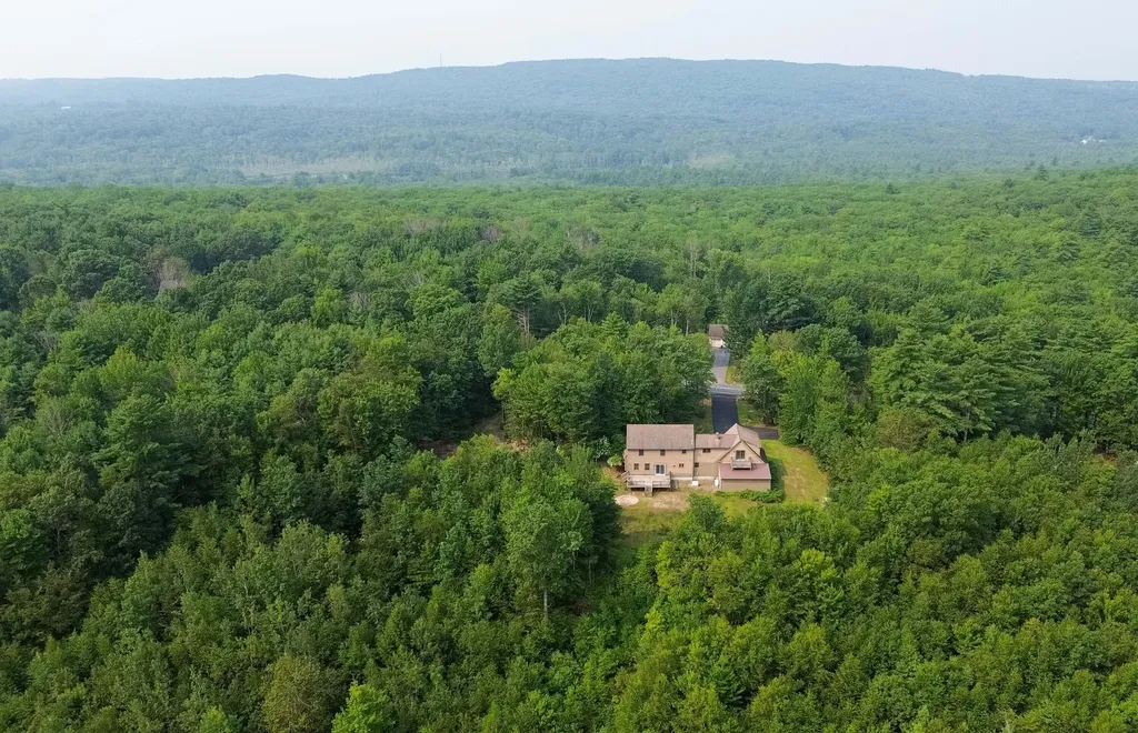 755 West Road Waterboro ME 04087