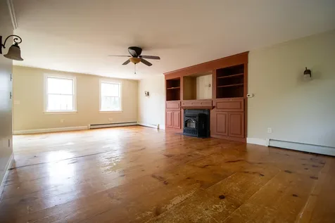755 West Road Waterboro ME 04087
