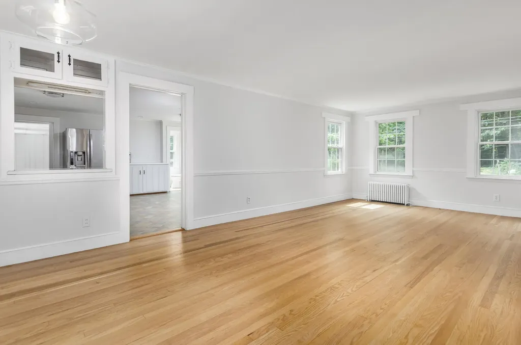 91 Blackstrap Road Falmouth ME 04105